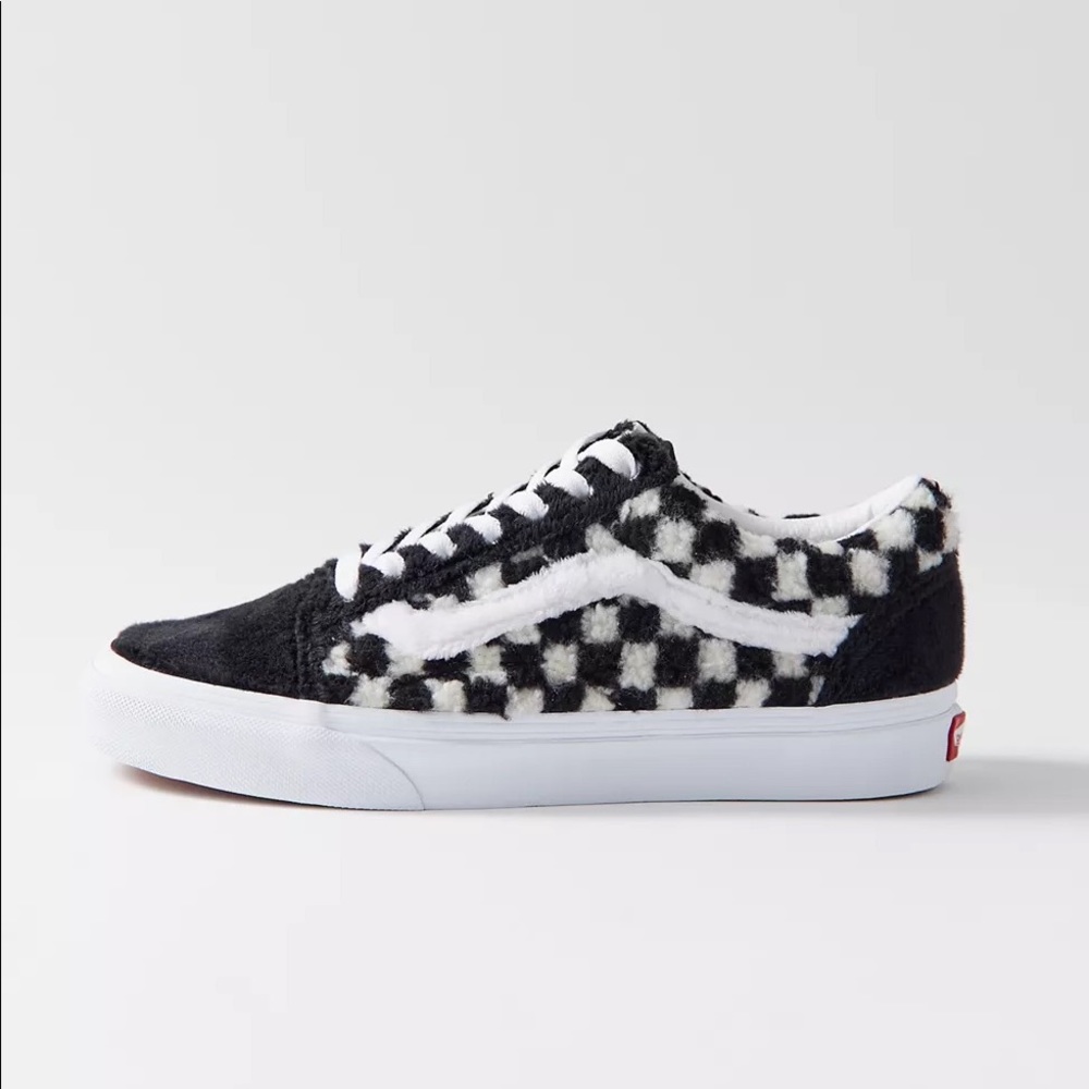 Vans Sherpa Teddy Checkerboard Old Skool Sneakers - Picture 3 of 4